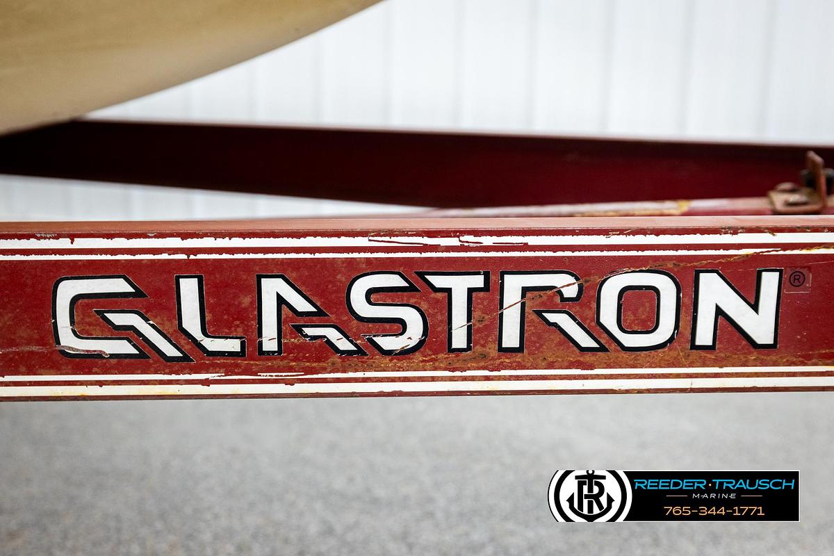 Used 1989 Glastron G175