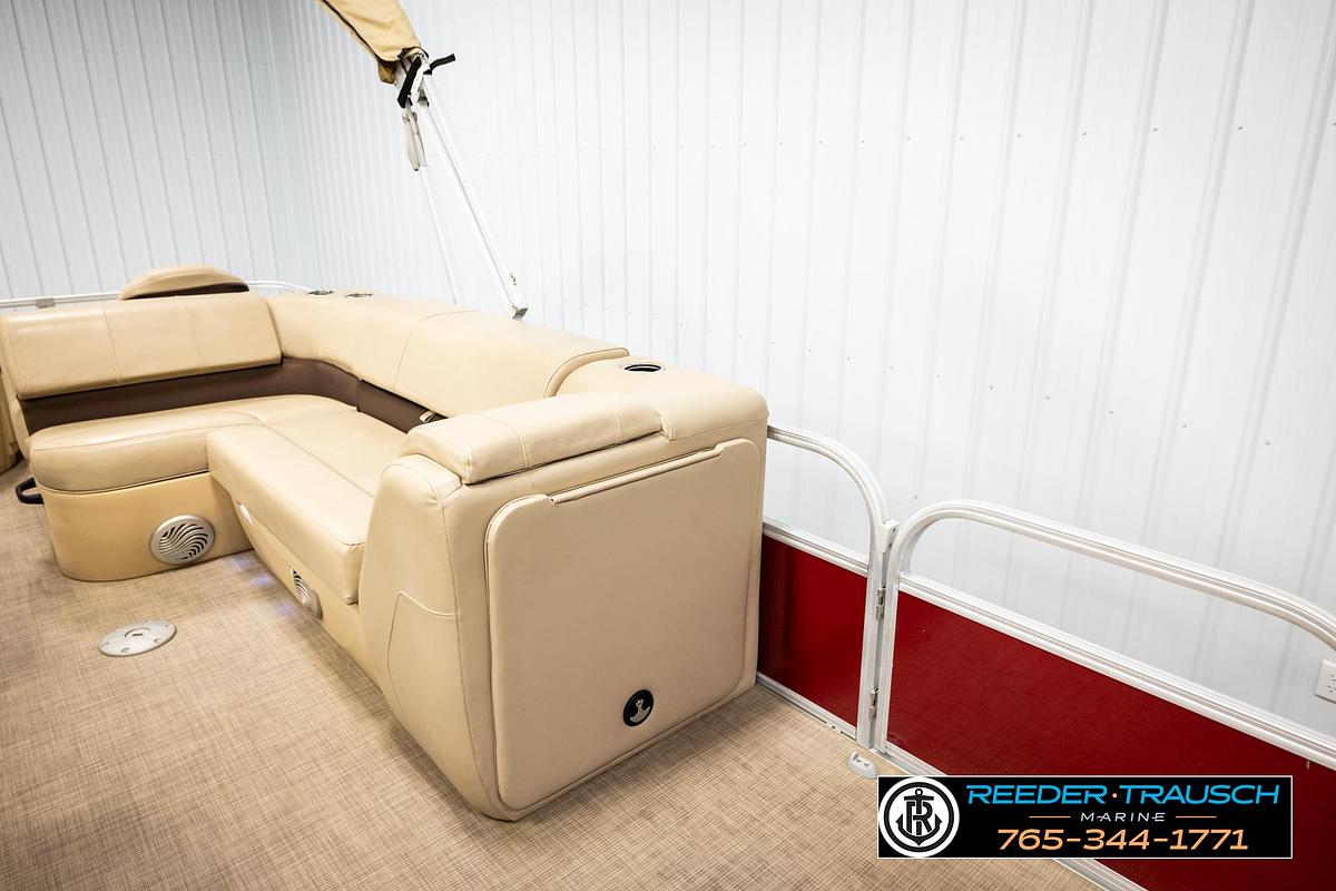 Used 2019 SunTracker 20 DLX