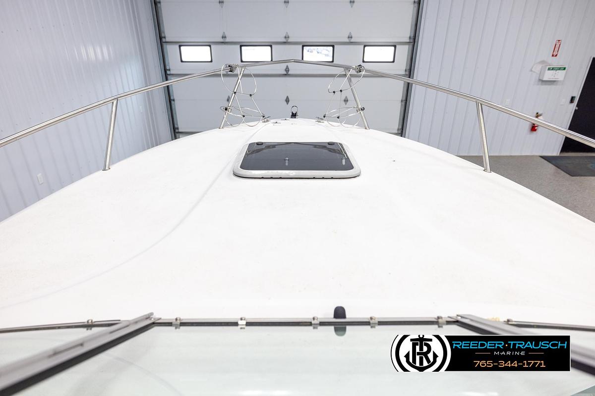 Used 1999 Crownline 242 CR