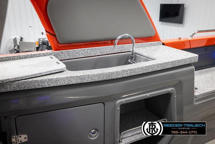 2025 Avalon Excalibur VRB