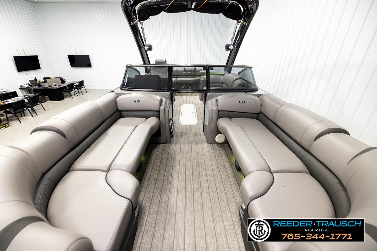 Used 2021 Avalon Excalibur