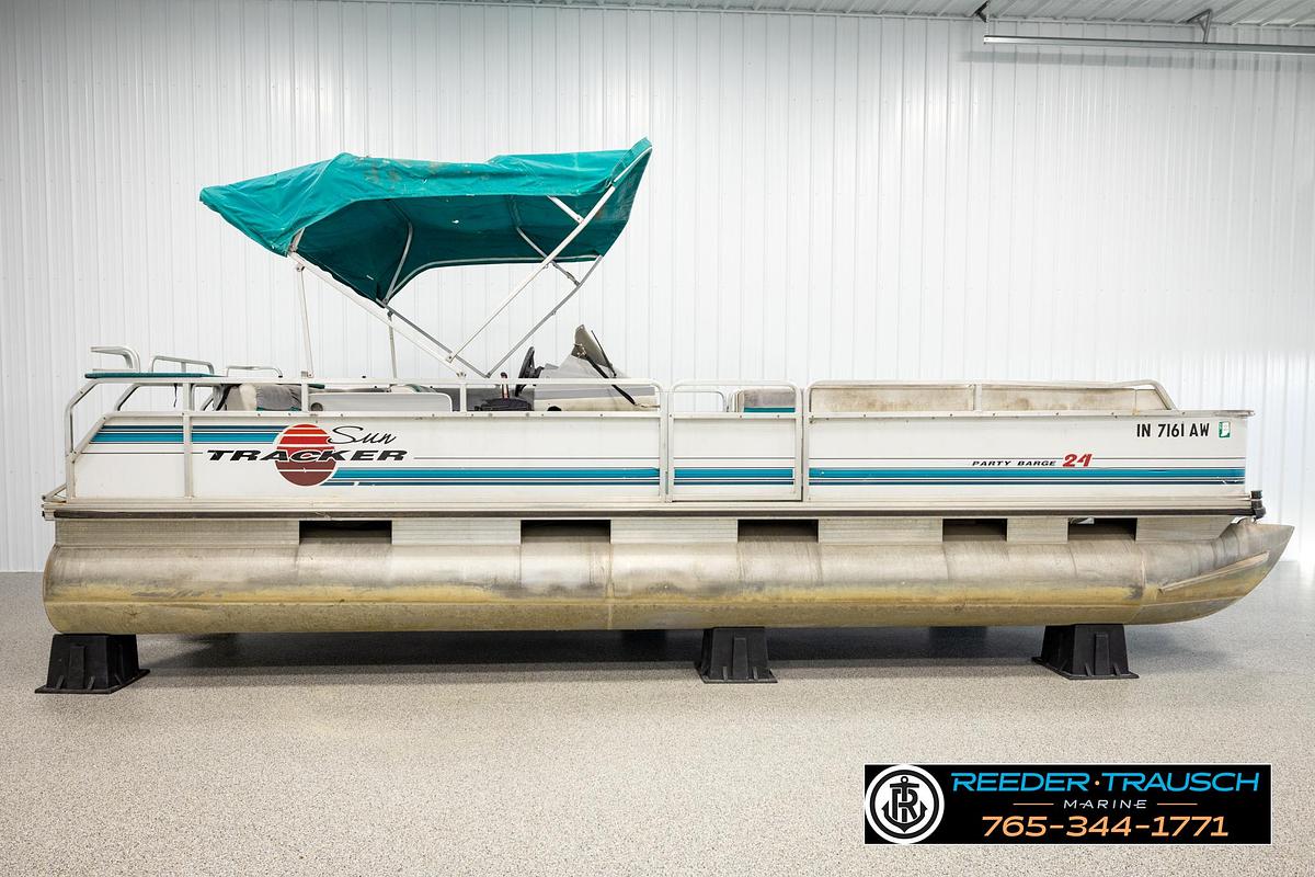 Used 1993 Sun Tracker Party Barge 24