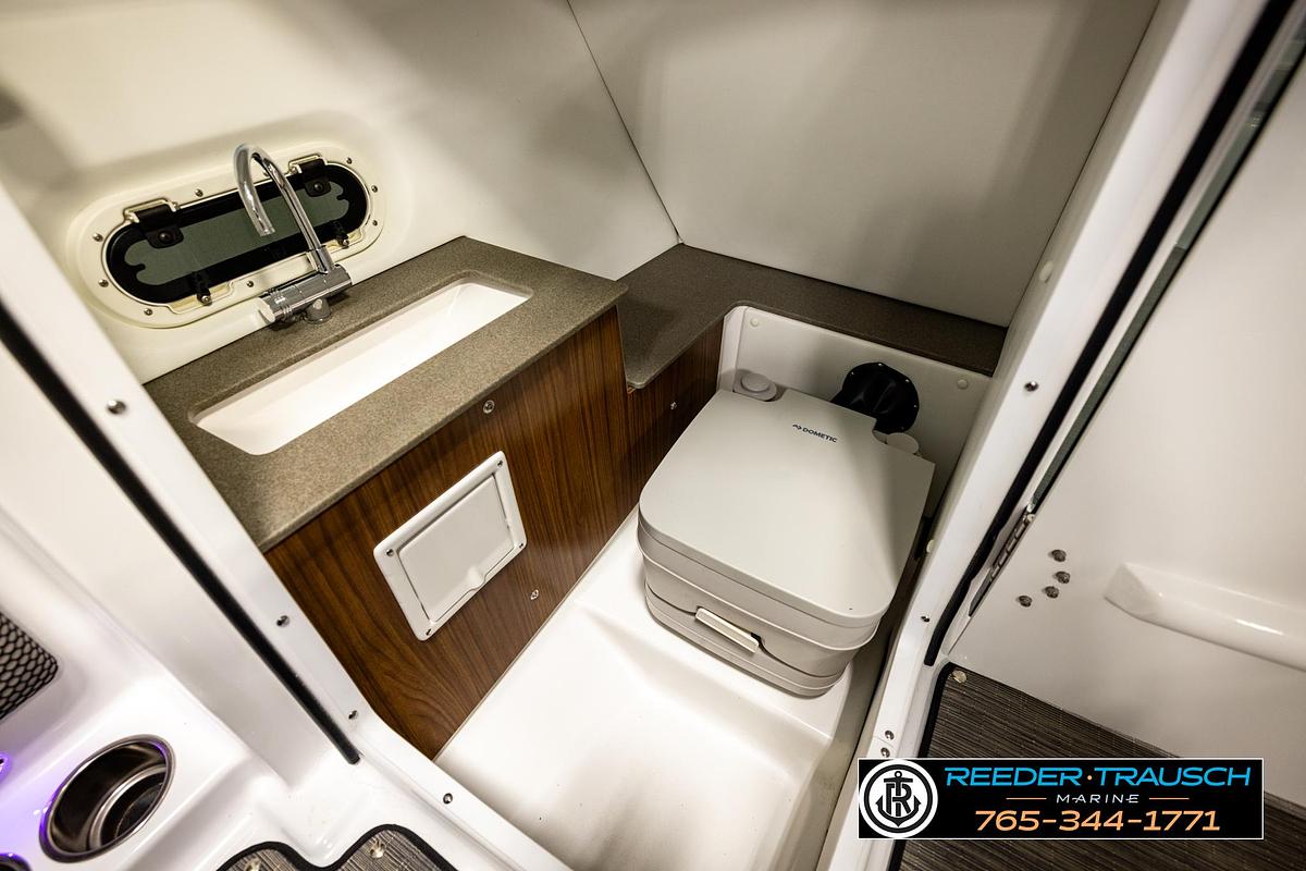 Used 2024 Four Winns HD5 Surf