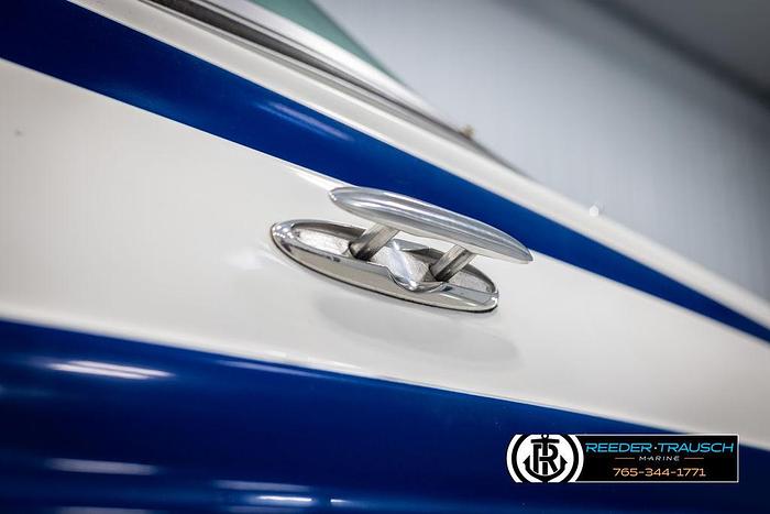 Used 2006 Crownline 230 LS