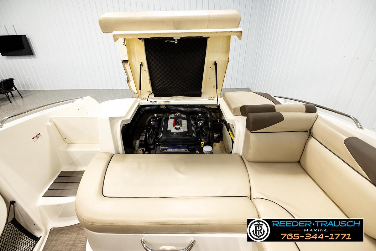 Used 2017 Bayliner 215