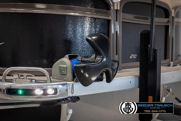 Used 2022 Premier 230 Sunsation RE