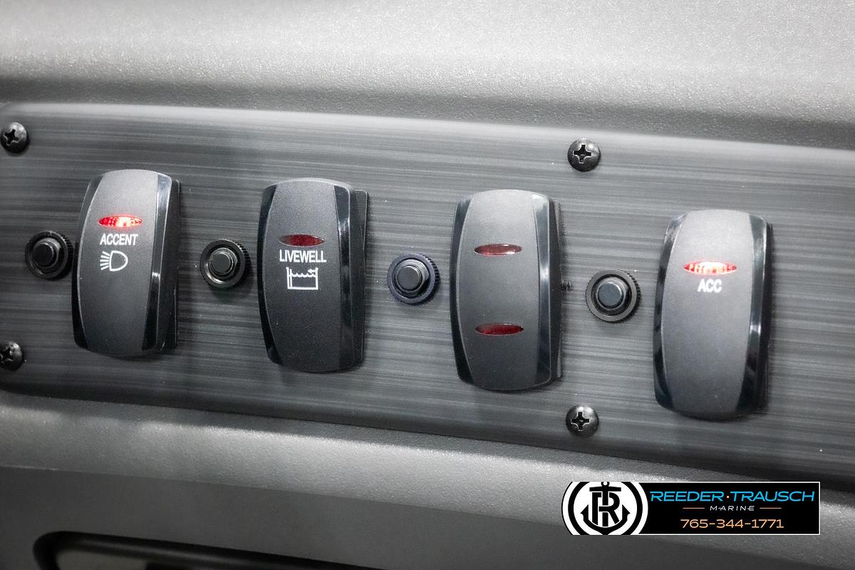 2025 Bennington 21 SFSE