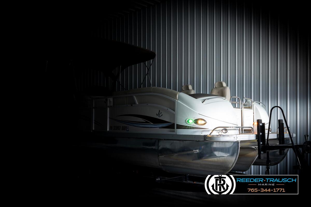 Used 2006 JC Suntoon 23TT