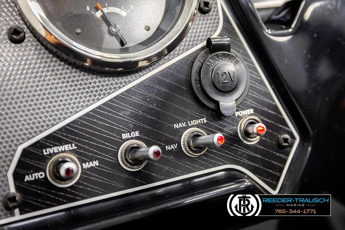 Used 2022 Lowe Stinger 178