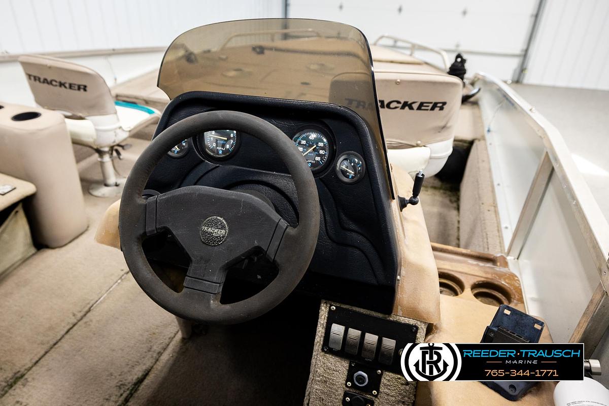 Used 1996 Sun Tracker SF 2000