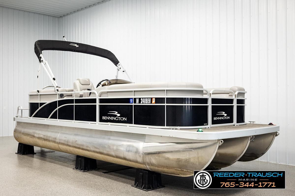 Used 2021 Bennington 22 SVSR