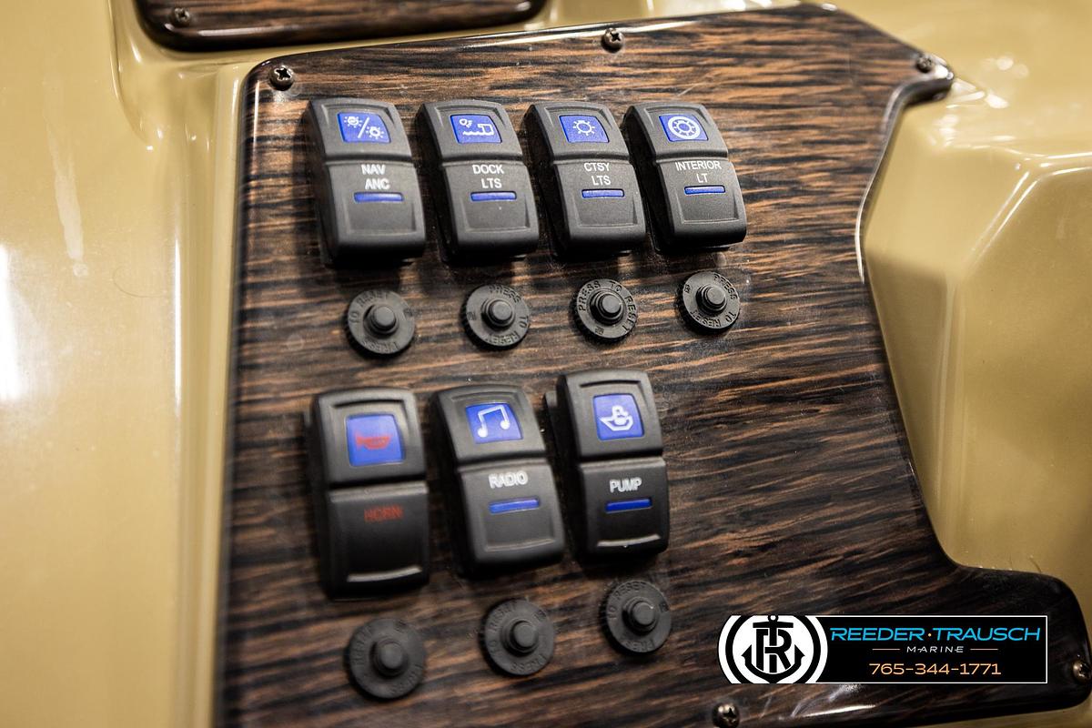 Used 2022 SunChaser 20 Geneva CRS