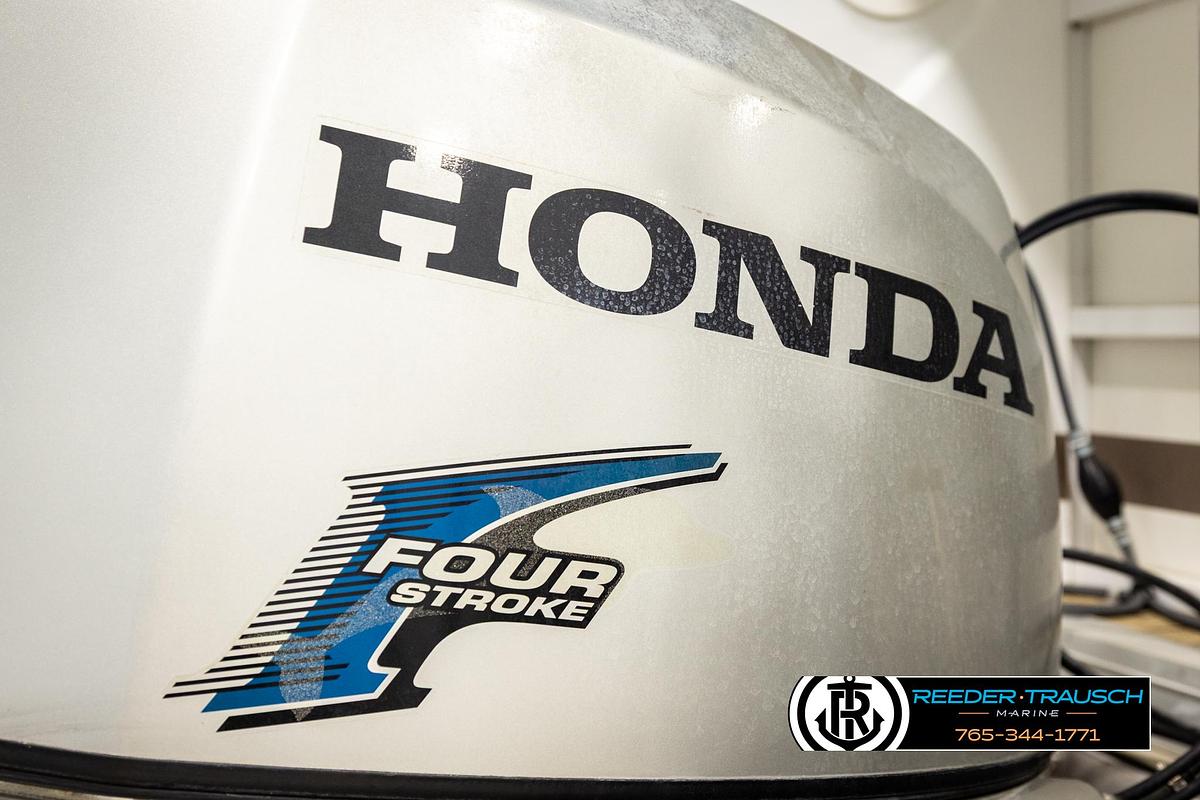 Used 2006 JC Suntoon 23TT