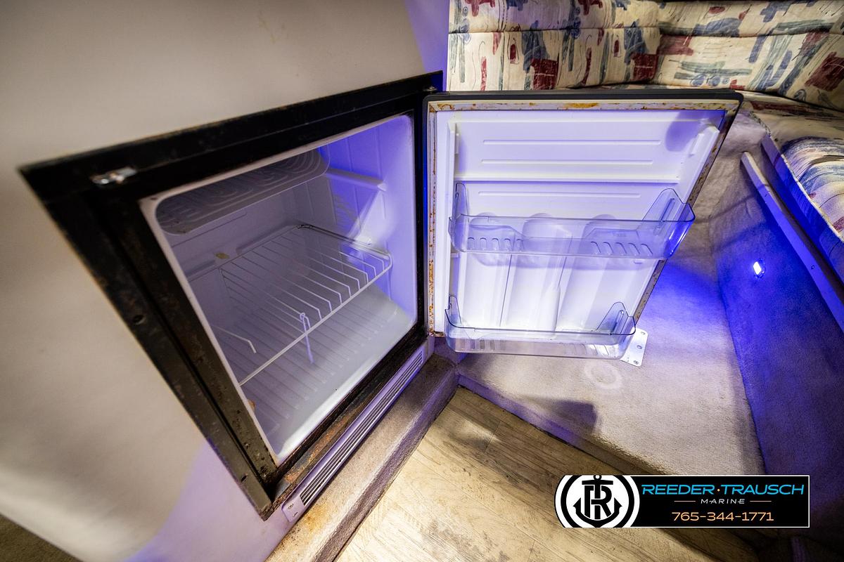 Used 1999 Crownline 242 CR