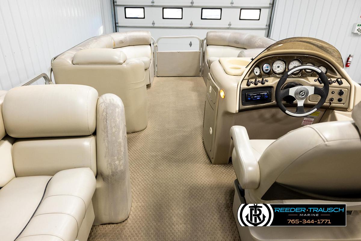 Used 2004 Smokecraft S8523 CR