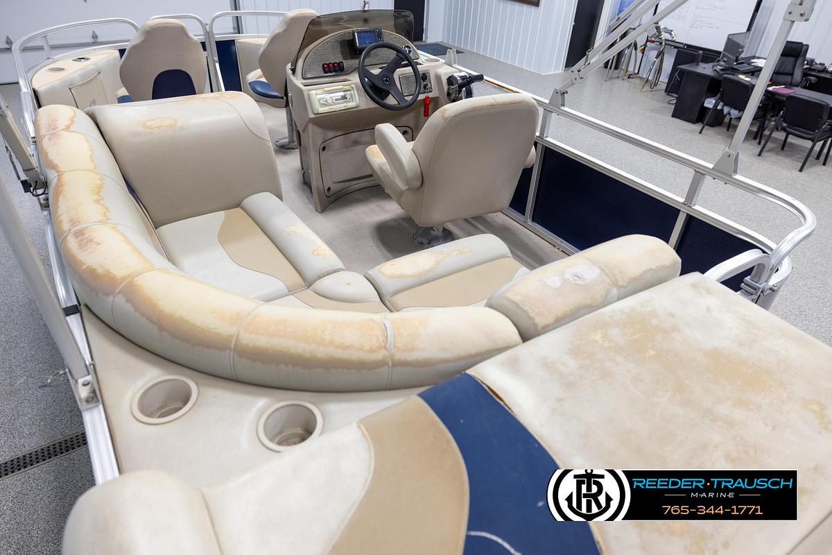 Used 2012 Avalon 1670 JR FRE