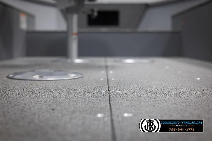 2025 Lund 1600 Fury Tiller