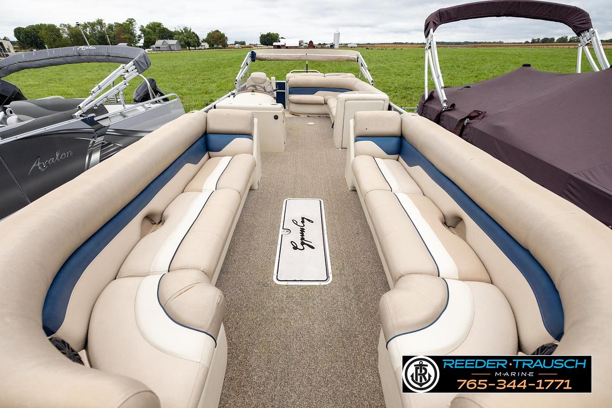 Used 2012 Cypress Cay 250 Cozumel