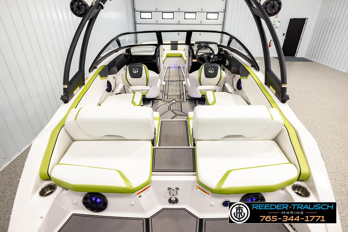 Used 2016 Scarab 195