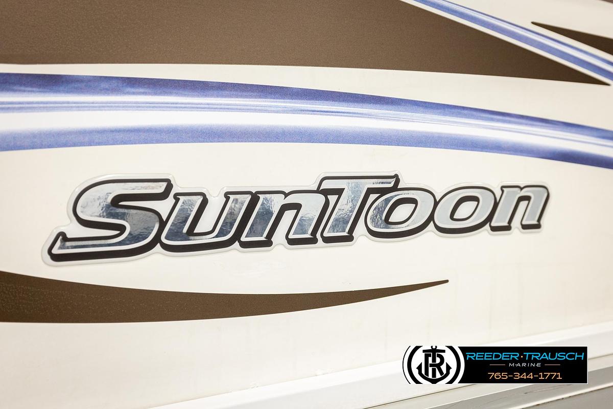 Used 2006 JC Suntoon 23TT
