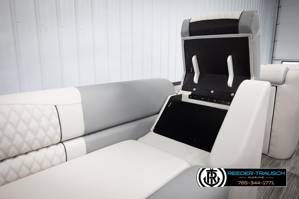 2025 Avalon Excalibur LTD CRB