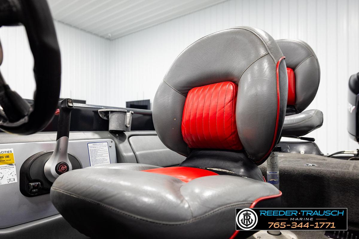 Used 2007 Tracker Tundra 18
