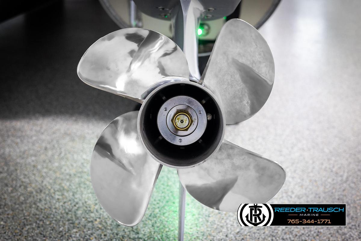 2025 Avalon Excalibur LTD QLW