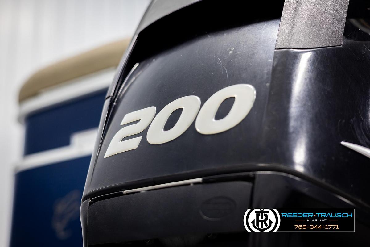 Used 2012 Cypress Cay 250 Cozumel