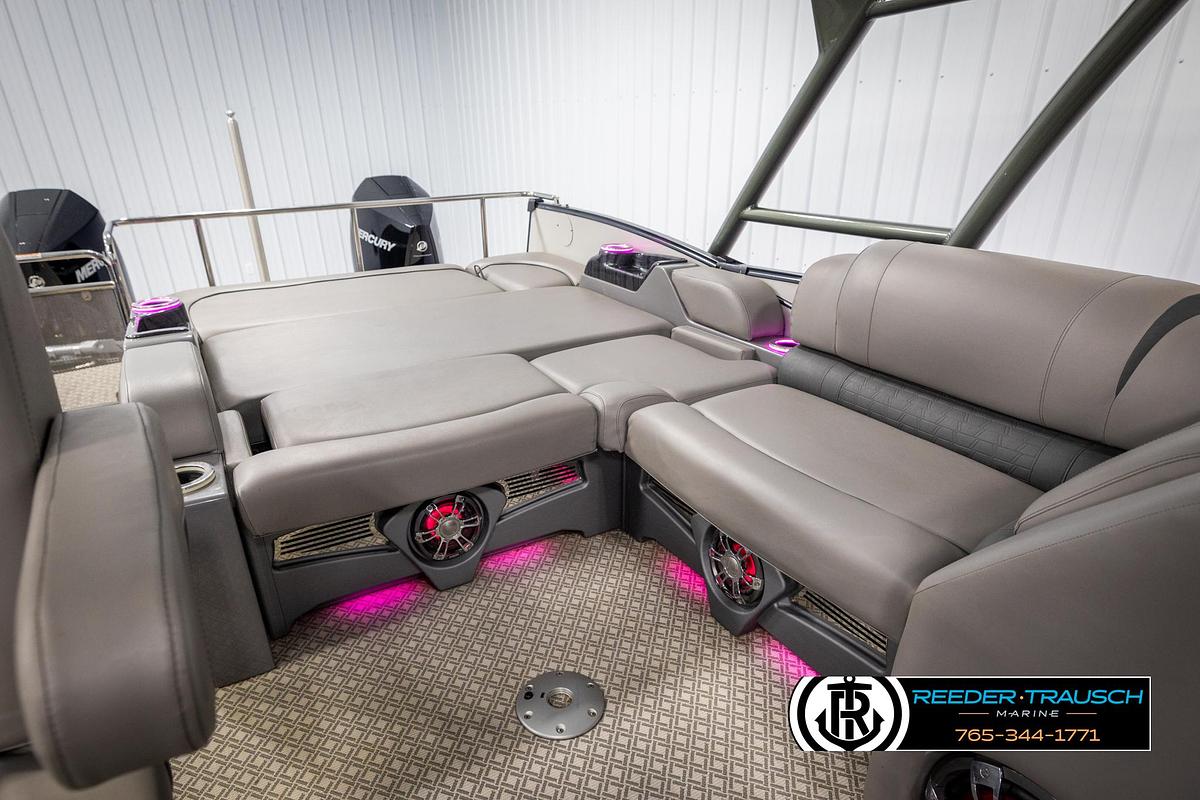 Used 2022 Avalon Catalina VRB