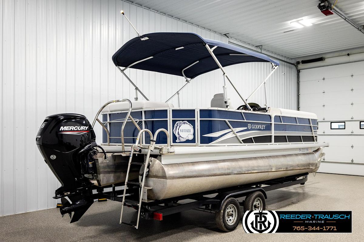 Used 2022 Godfrey Sweetwater 2286
