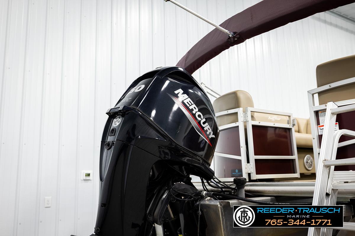 Used 2023 Sun Chaser Vista 18 Fish