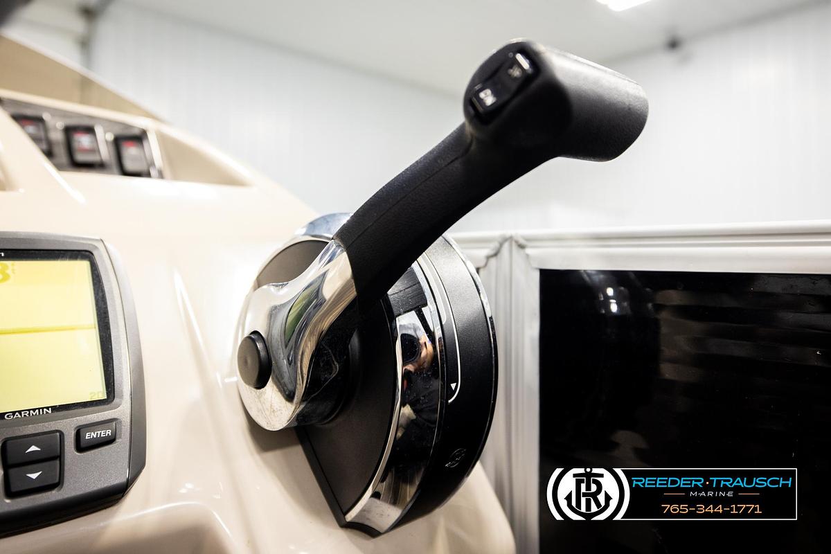 Used 2016 Bennington 24 SPDXDF