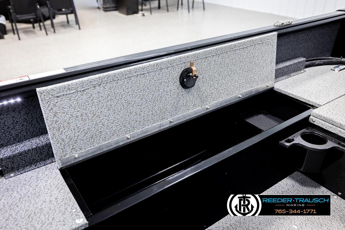 2026 Lund 1800 Explorer Sport