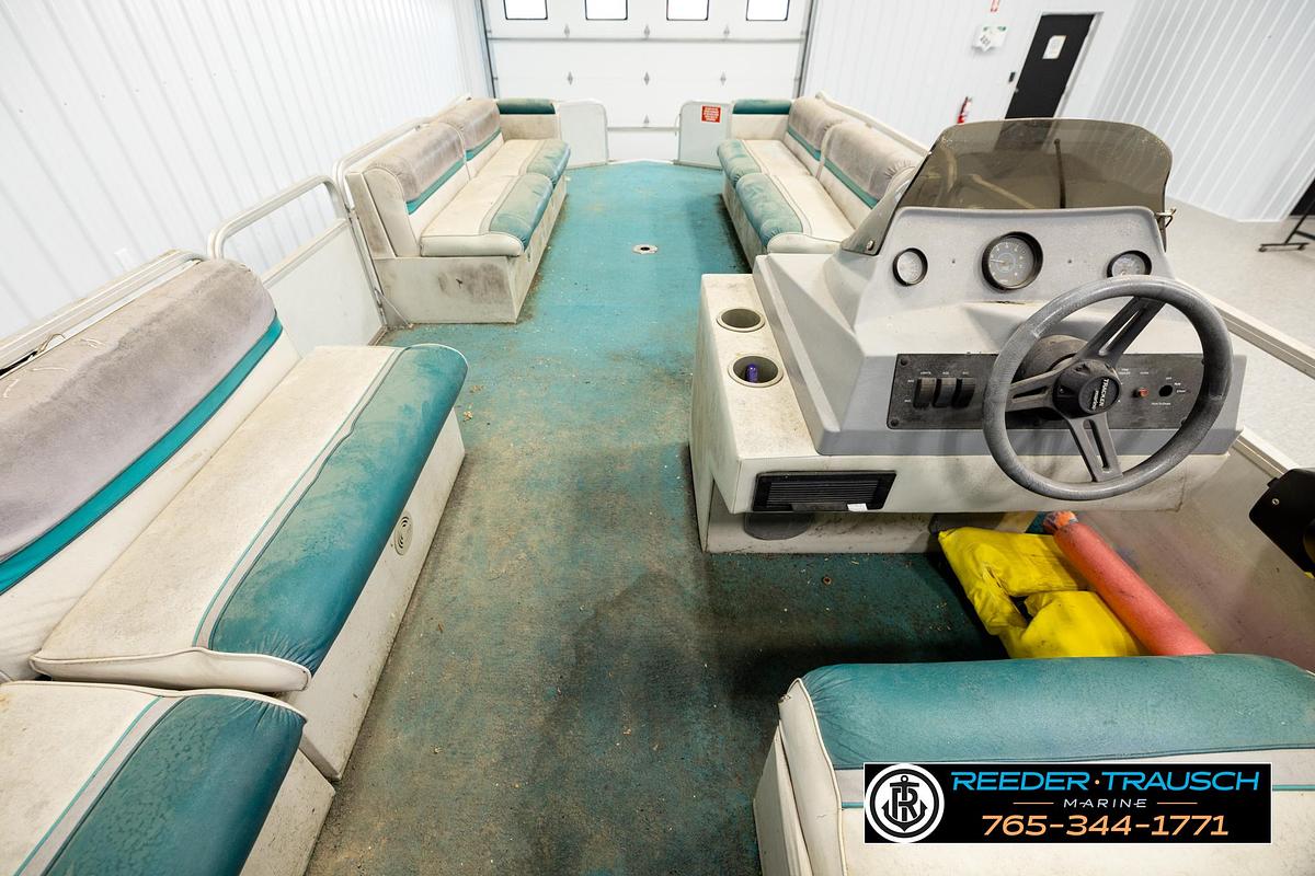 Used 1993 Sun Tracker Party Barge 24