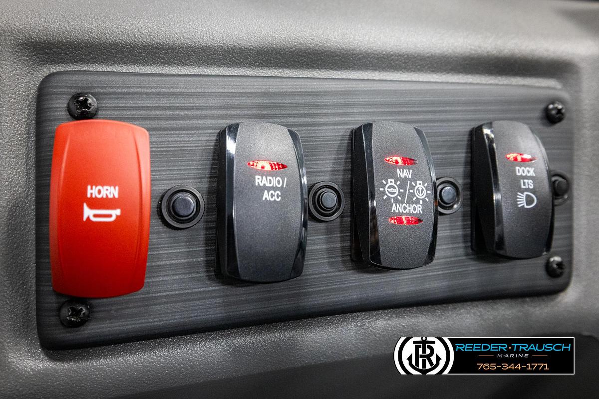 2025 Bennington 22 SSRSE