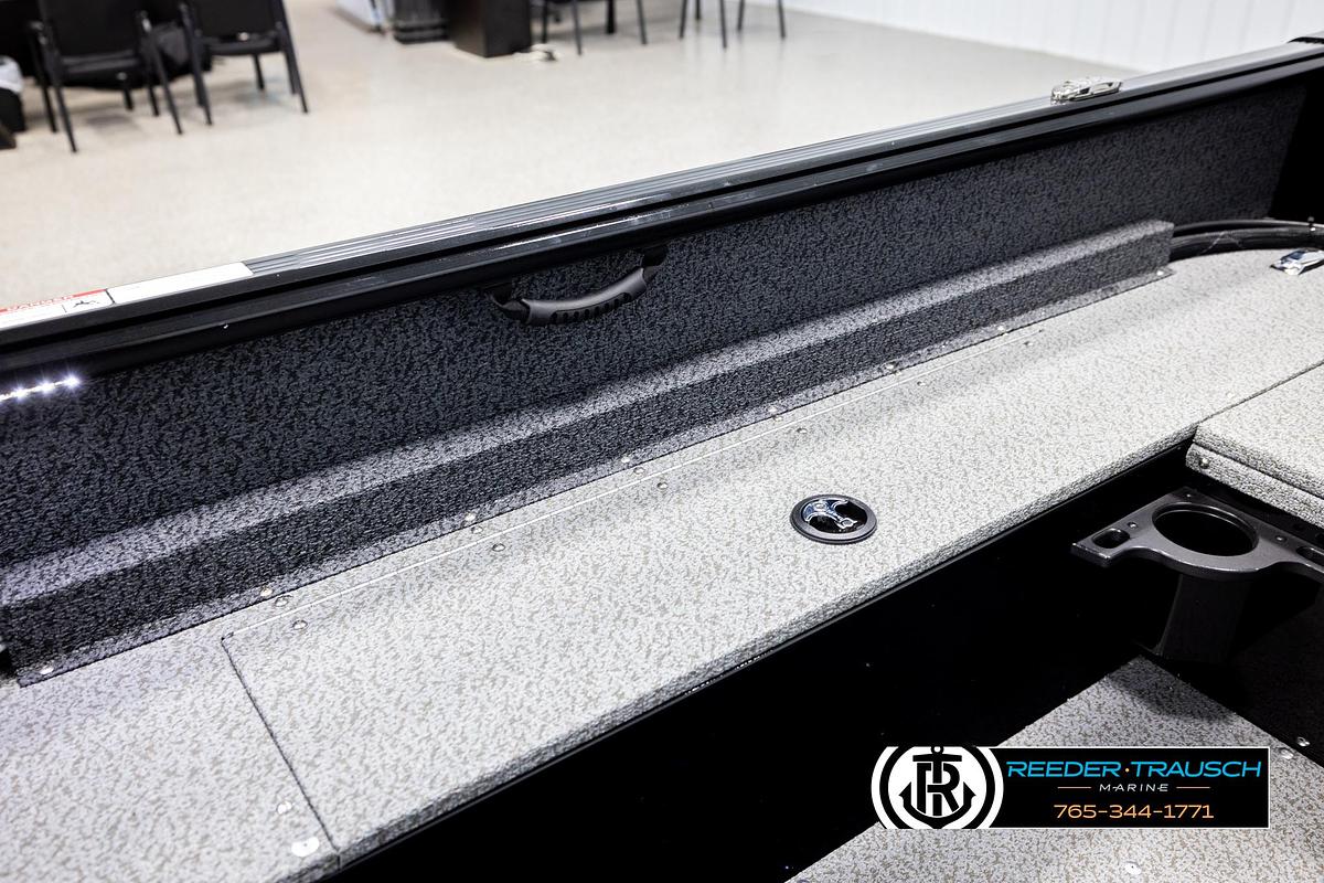 2026 Lund 1800 Explorer Sport