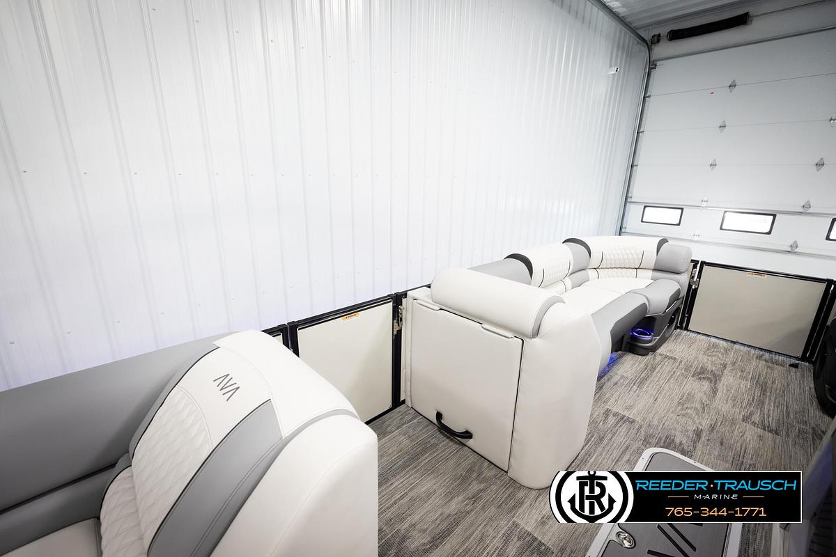 2025 Avalon Excalibur LTD CRB