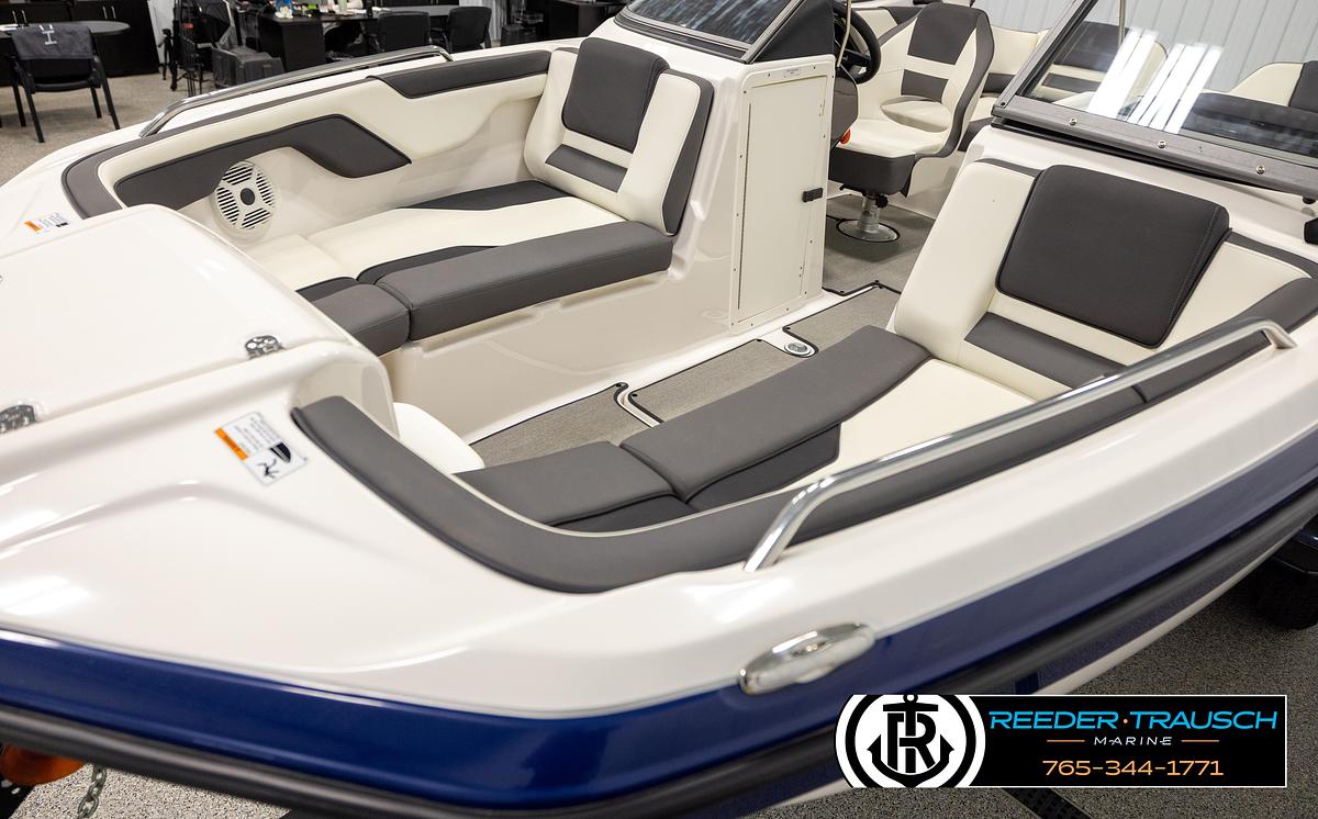 Used 2022 Yamaha AR210