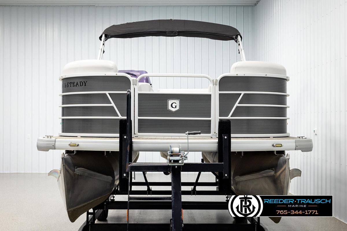 Used 2019 Sweetwater SW2086C
