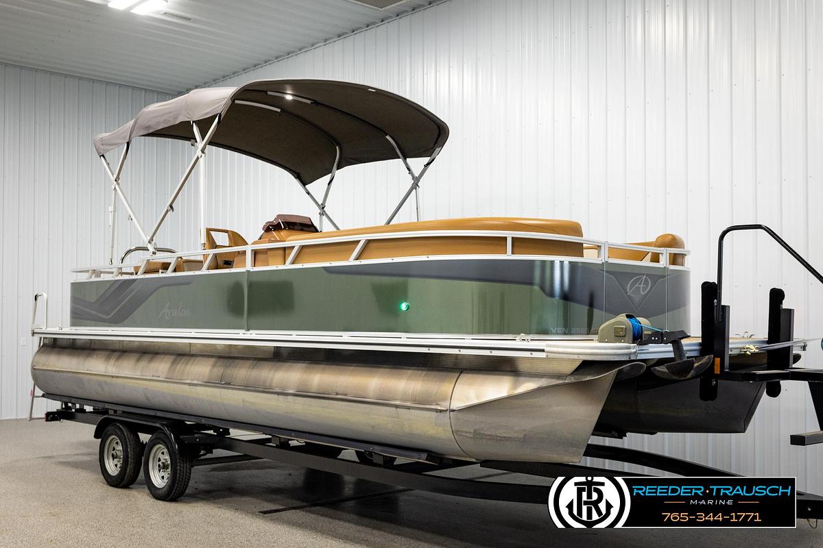 Used 2023 Avalon VEN CR