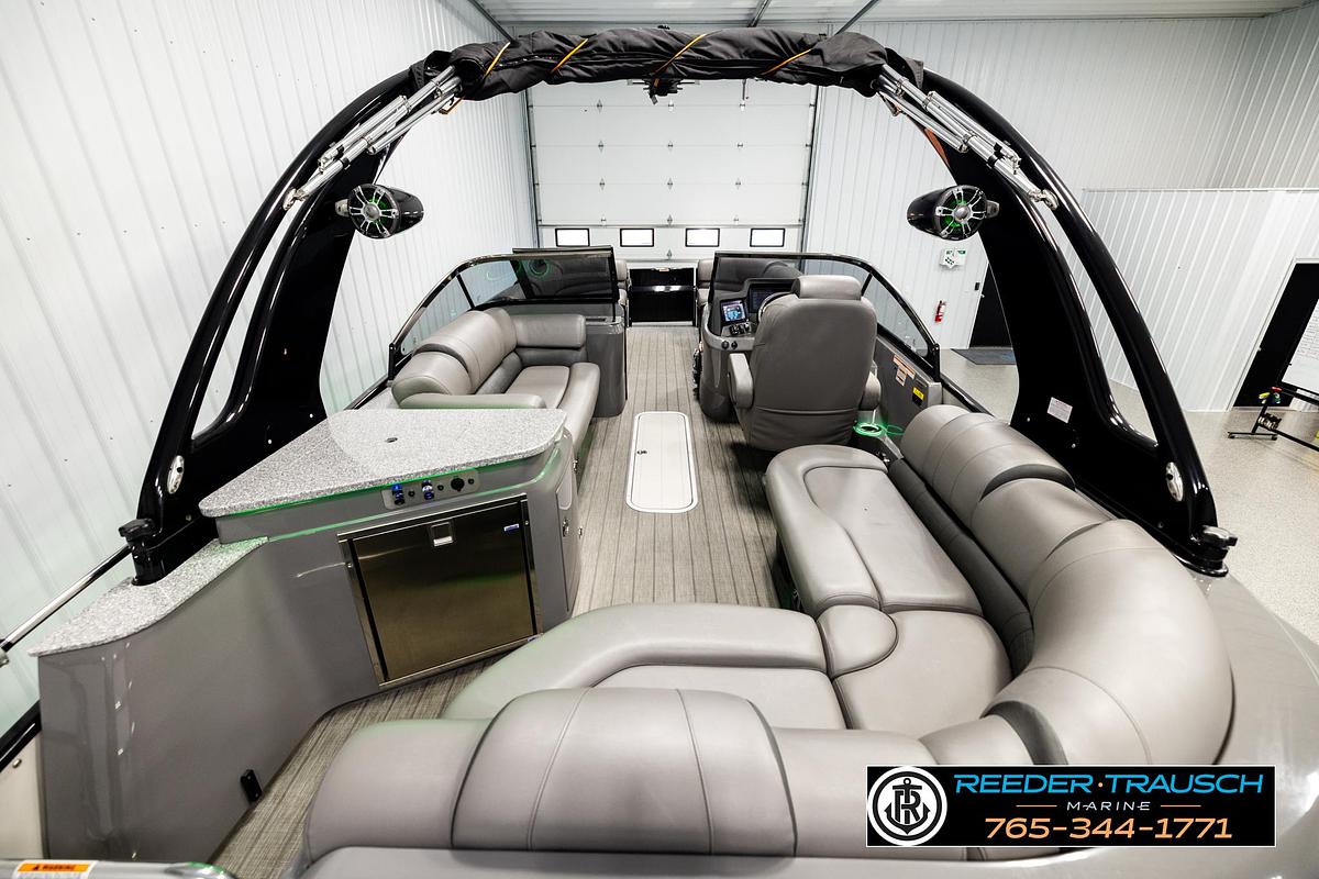 Used 2021 Avalon Excalibur