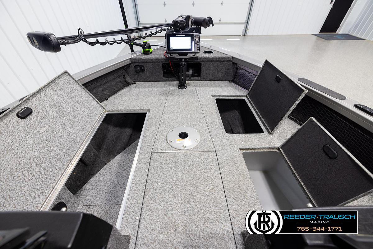 Used 2022 Crestliner 1850 FishHawk