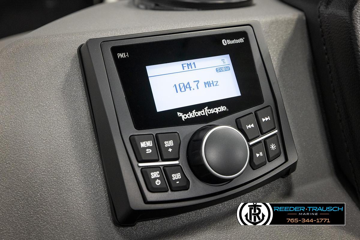 2025 Bennington 22 SSRSE