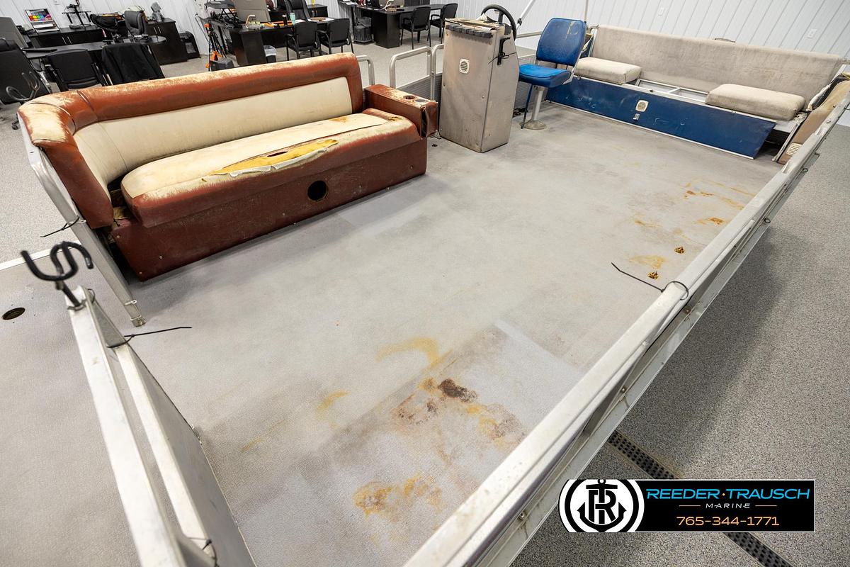 Used 1988 Harris Sunliner