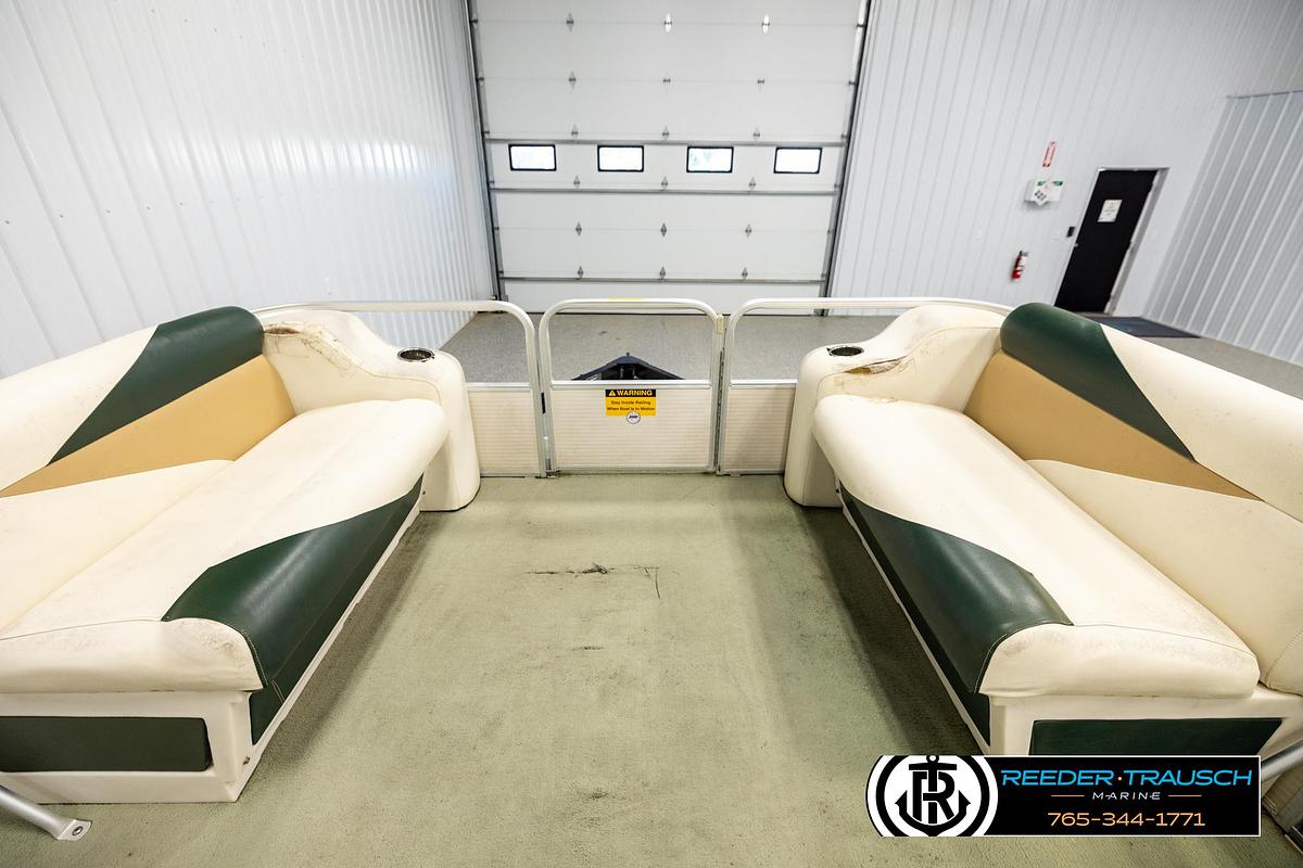 Used 2003 Godfrey Sweetwater 60