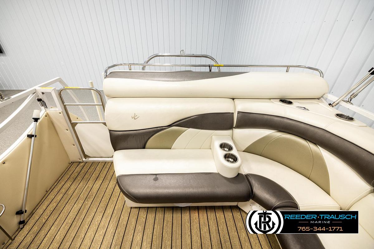 Used 2006 JC Suntoon 23TT