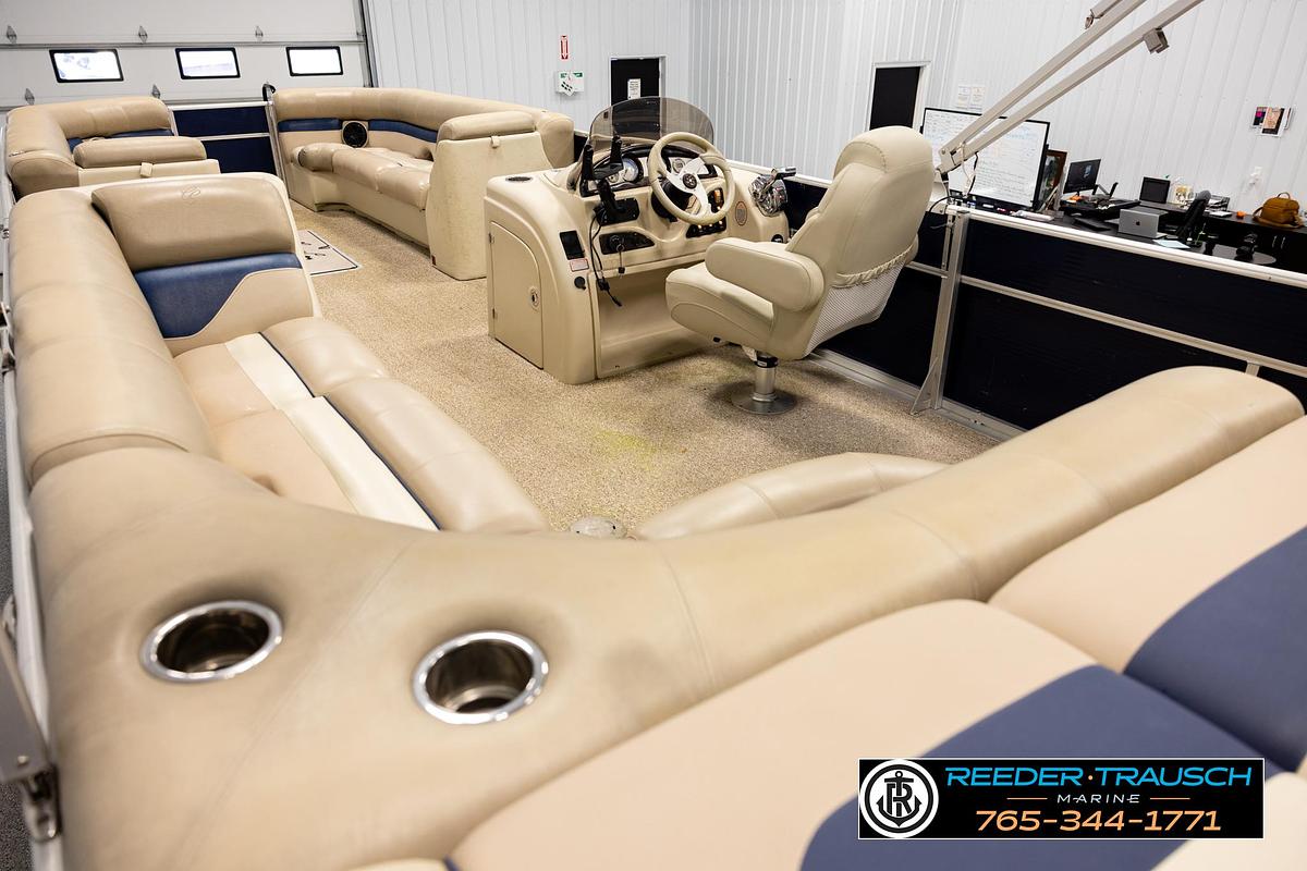 Used 2012 Cypress Cay 250 Cozumel