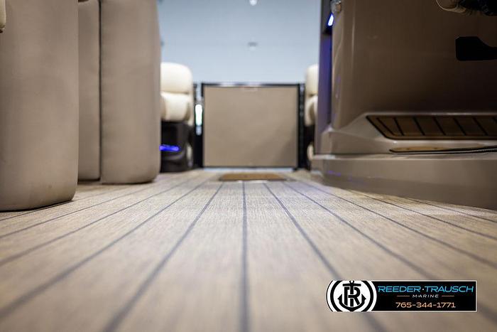 2025 Avalon Excalibur LTD CRB