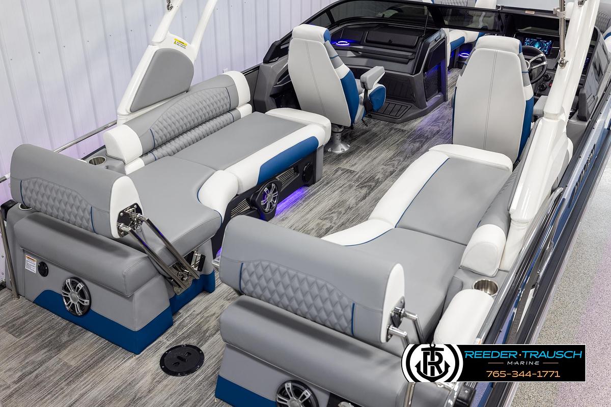 2025 Avalon Excalibur LTD QLW