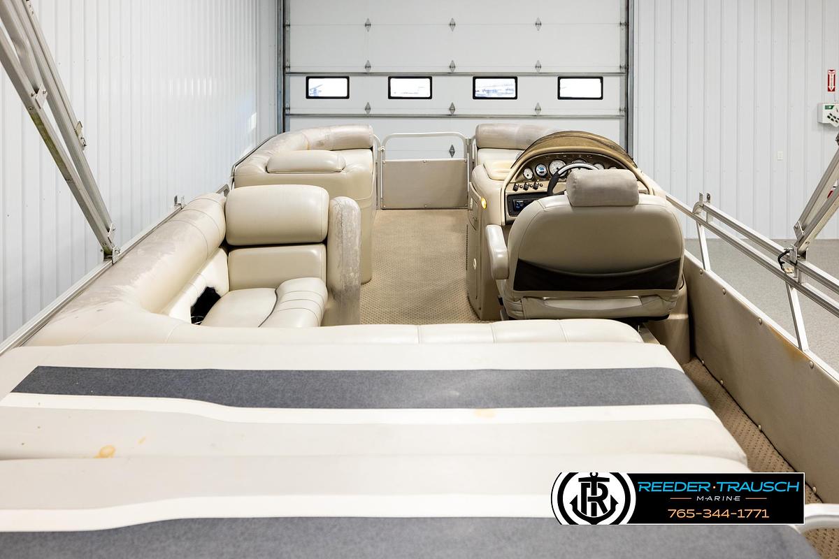 Used 2004 Smokecraft S8523 CR